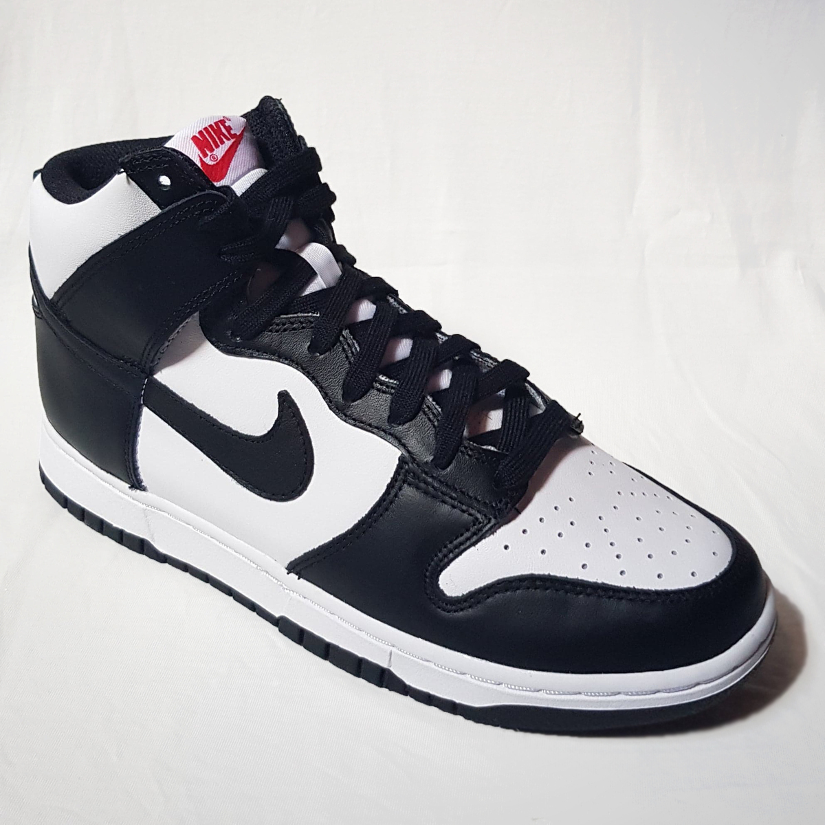 Nike Noir Nike Dunk High Black White (W) - Taille : 38.