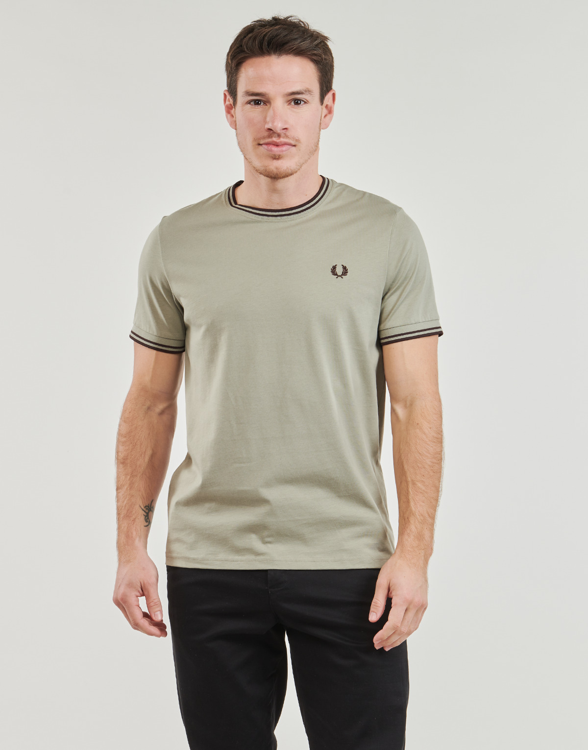 Fred Perry Gris TWIN TIPPED T-SHIRT nN7ZAQfi